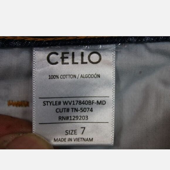 Cello Jeans Women's Distressed High-Rise 90's Boyfriend Straight Leg Jean 7 NWT - Picture 11 of 11